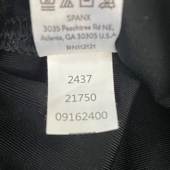 Spanx Faux Leather Leggings Womens Size Medium Shiny Black Textured Tights - Picture 10 of 10